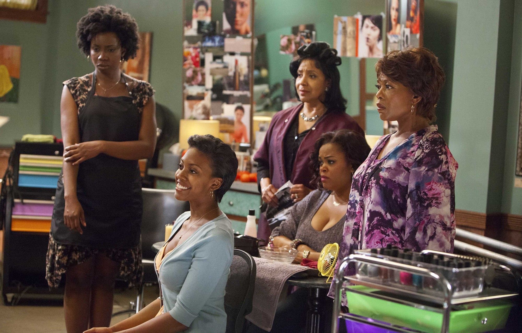 Adepero Oduye, Condola Rashad, Phylicia Rashad, Jill Scott and Alfre Woodard in Lifetime Movie Network's Steel Magnolias (2012)