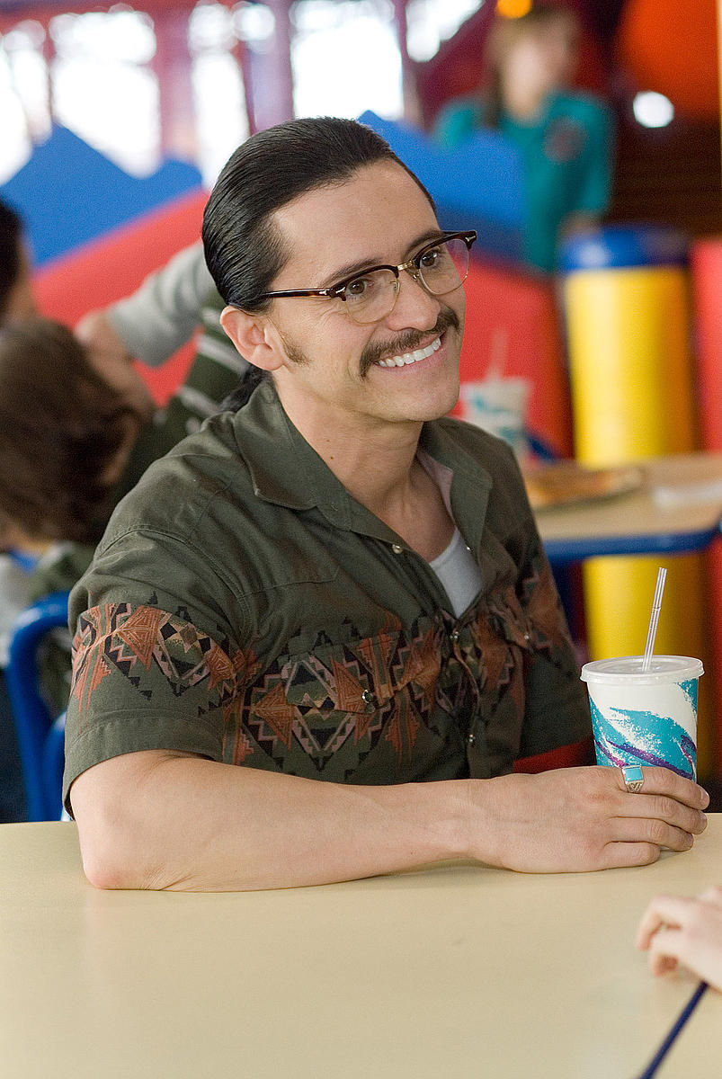 Clifton Collins Jr. stars as Winston in Overture Films' Sunshine Cleaning (2009)