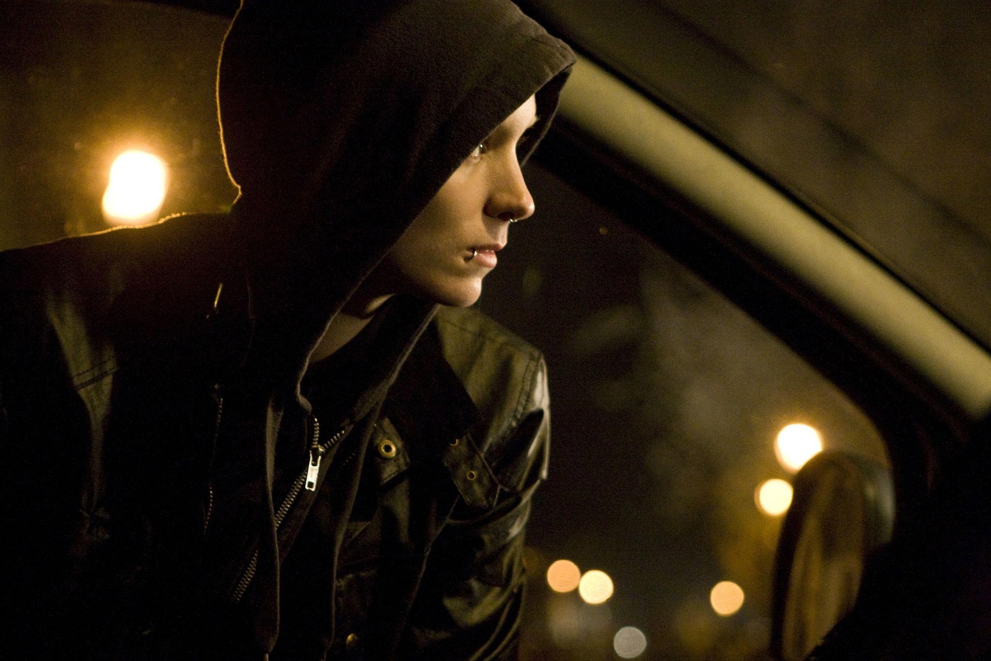 Rooney Mara stars as Lisbeth Salander in Columbia Pictures' The Girl with the Dragon Tattoo (2011)