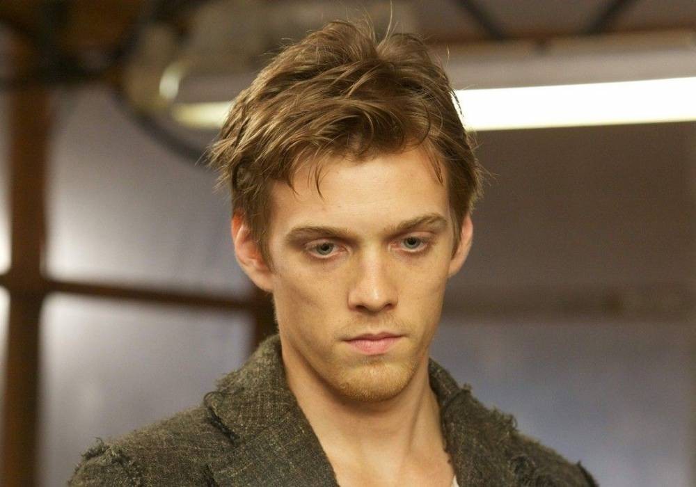 Jake Abel stars as Ian O'Shea in Open Road Films' The Host (2013)