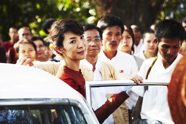 Michelle Yeoh stars as Aung San Suu Kyi in Cohen Media Group's The Lady (2012)