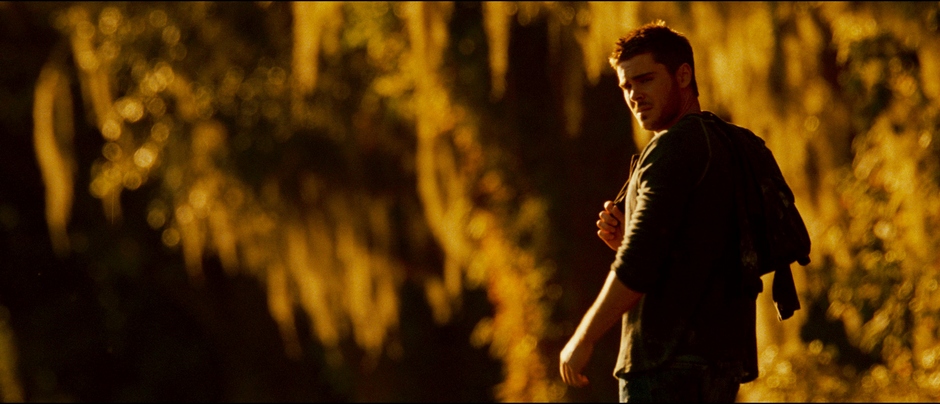 Zac Efron stars as Logan Thibault in Warner Bros. Pictures' The Lucky One (2012)