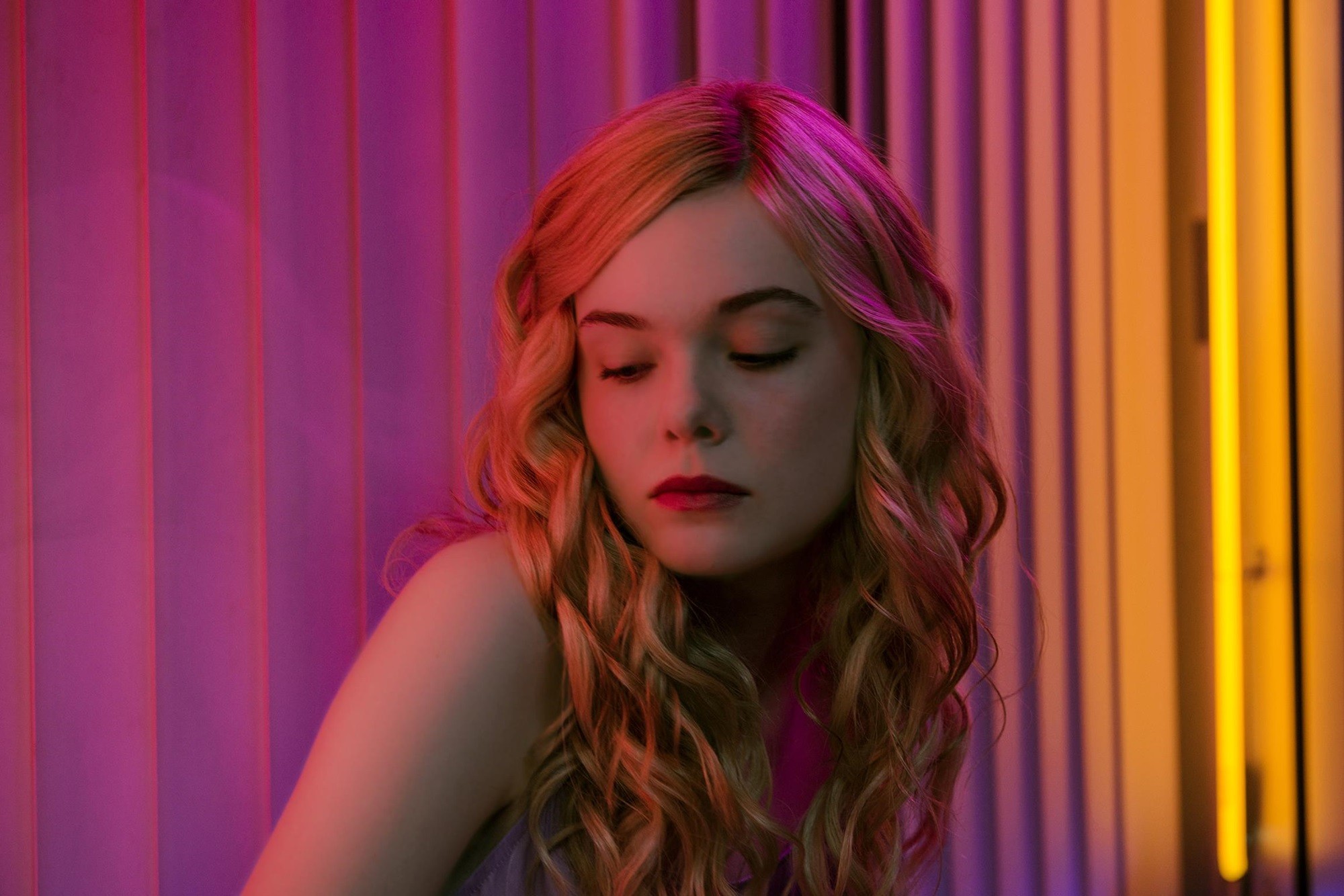 Elle Fanning stars as Jesse in Broad Green Pictures' The Neon Demon (2016)