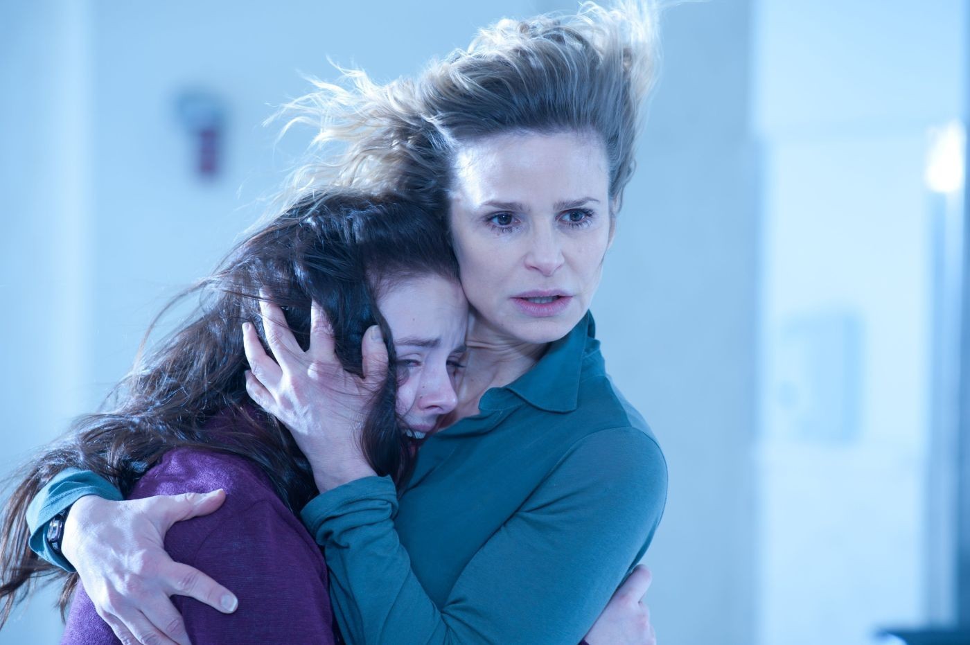 Kyra Sedgwick stars as Stephanie Brenek and Madison Davenport stars as Hannah in Lionsgate Films' The Possession (2012)