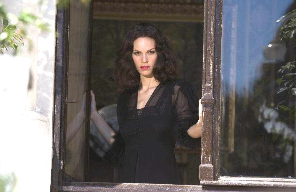Hilary Swank as Madeleine Linscott in Universal Pictures' The Black Dahlia (2006)