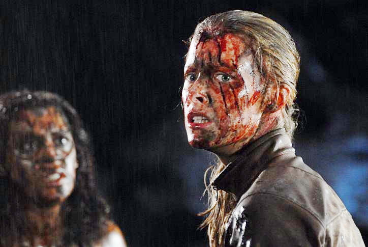 Krysten Cummings stars as Rios and Shauna Macdonald stars as Sarah in Celador Films' The Descent: Part 2 (2009)