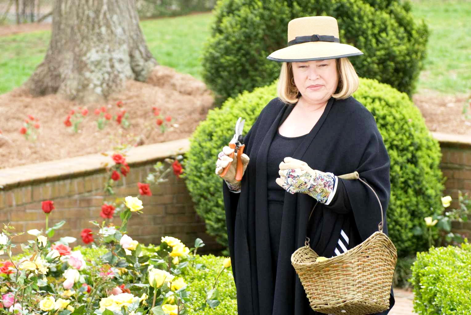 Kathy Bates stars as Charlotte Cartwright in Lionsgate Films' The Family That Preys (2008). Photo credit by Alfeo Dixon.