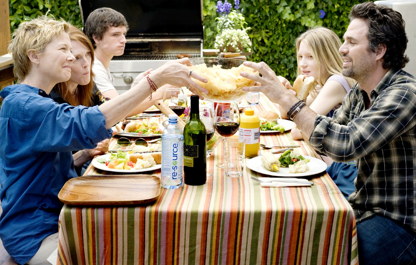 Annette Bening, Julianne Moore, Josh Hutcherson, Mia Wasikowska and Mark Ruffalo in Focus Features' The Kids Are All Right (2010)