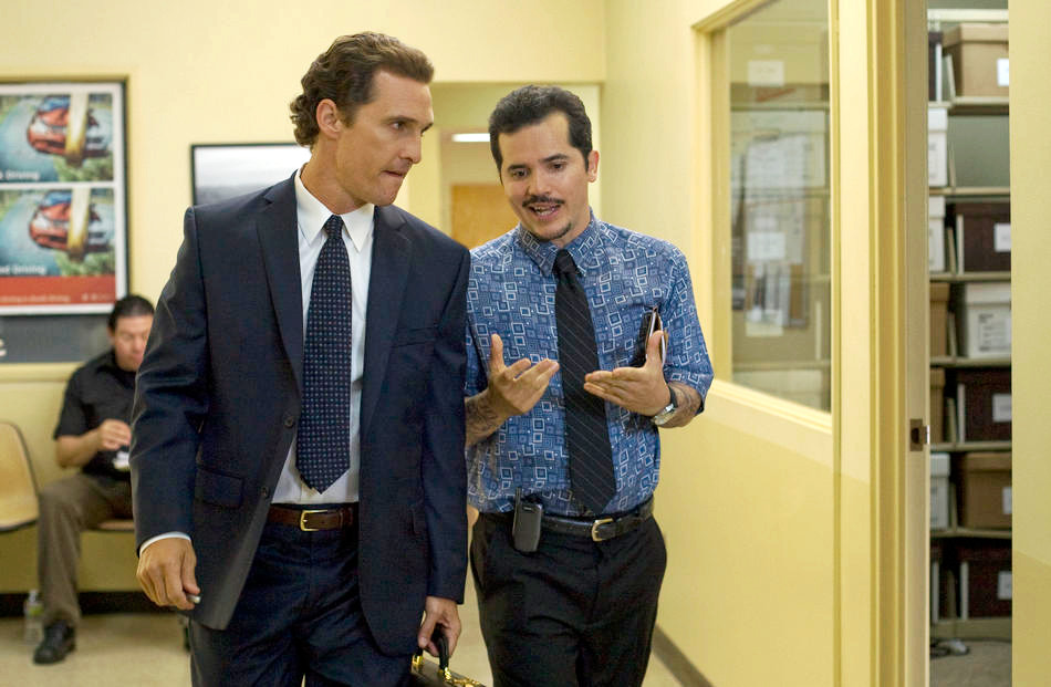 Matthew McConaughey stars as Mickey Haller and John Leguizamo stars as Val Valenzuela in Lionsgate Films' The Lincoln Lawyer (2011)