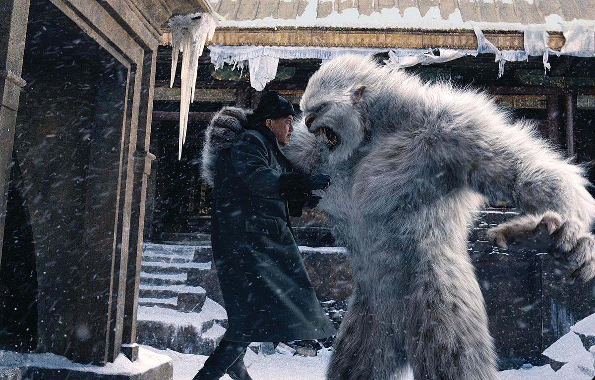 General Yang (ANTHONY WONG CHAU-SANG ) learns not to mess with a Yeti in The Mummy: Tomb of the Dragon Emperor.