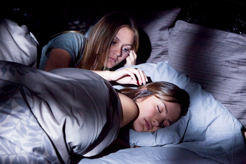 Leighton Meester stars as Rebecca and Minka Kelly stars as Sara Matthews in Screen Gems' The Roommate (2011)