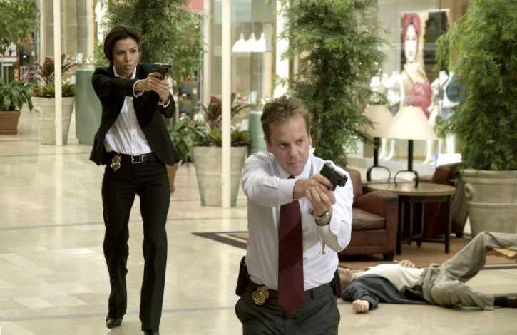 Eva Longoria and Kiefer Sutherland in The 20th Century Fox's The Sentinel (2006)