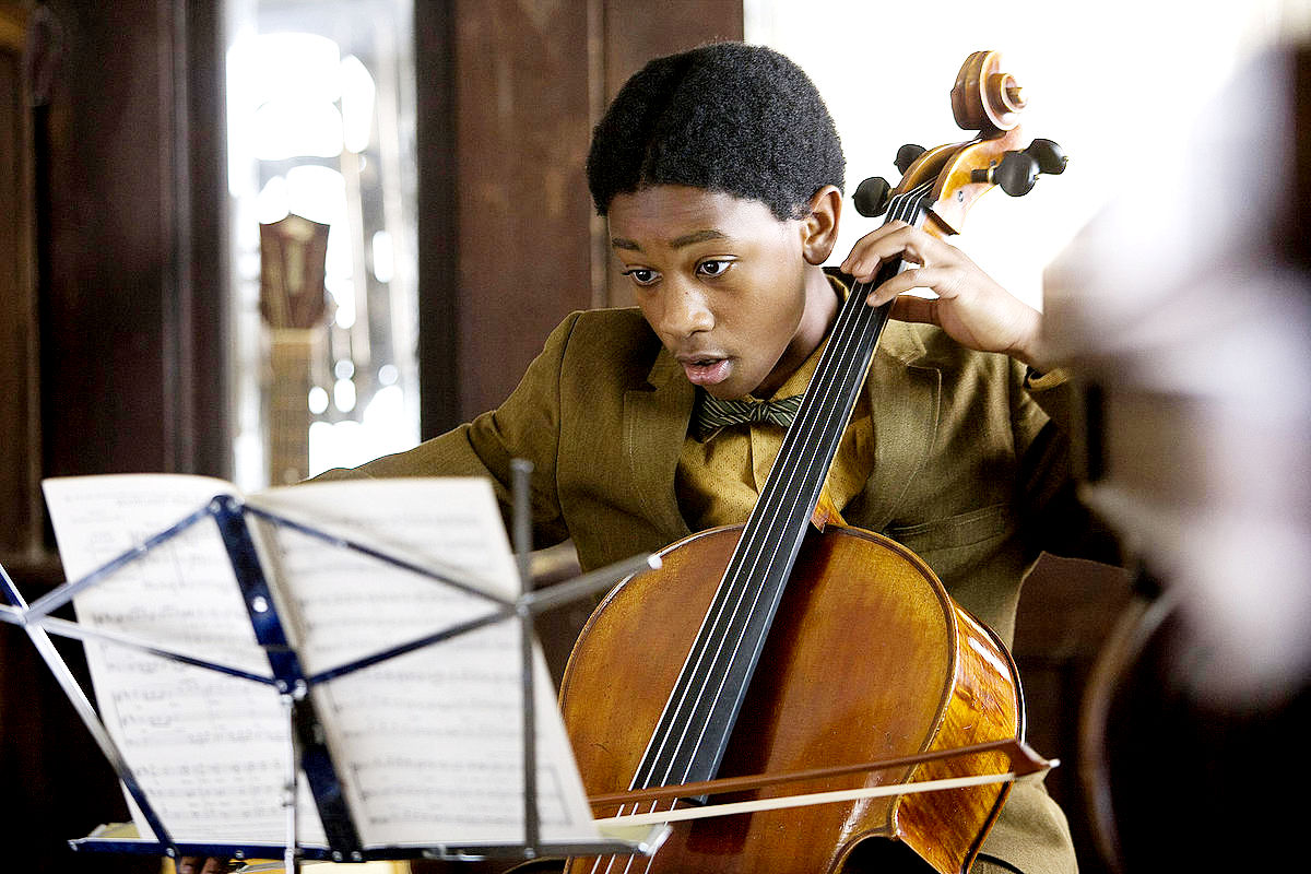 Justin Martin stars as Nathaniel - Age 13-16 in DreamWorks' The Soloist (2009)