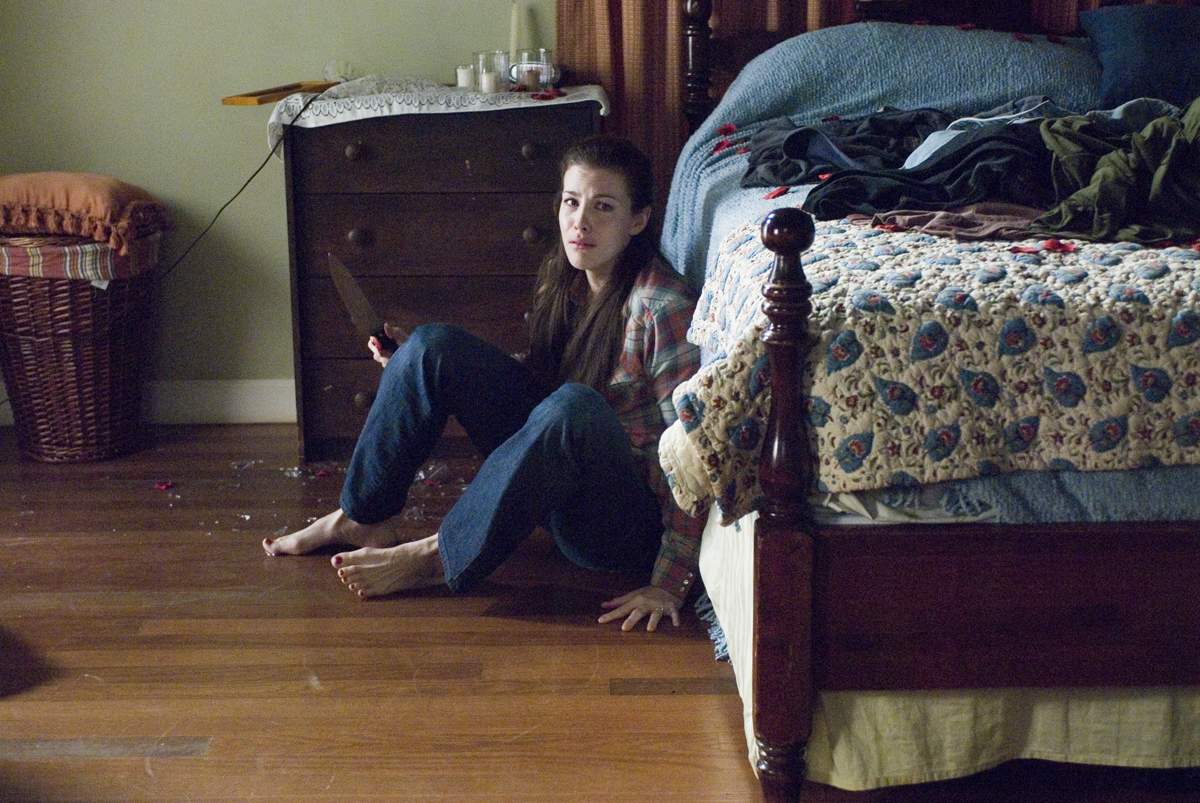 Kristen McKay (LIV TYLER) in Rogue Pictures' The Strangers (2008).