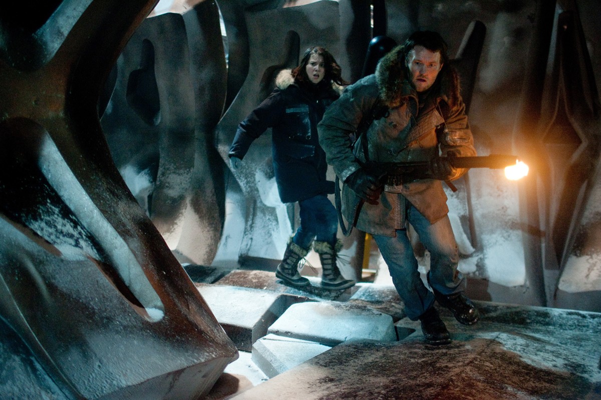 Mary Elizabeth Winstead stars as Kate Lloyd and Joel Edgerton stars as Sam Carter in Universal Pictures' The Thing (2011)