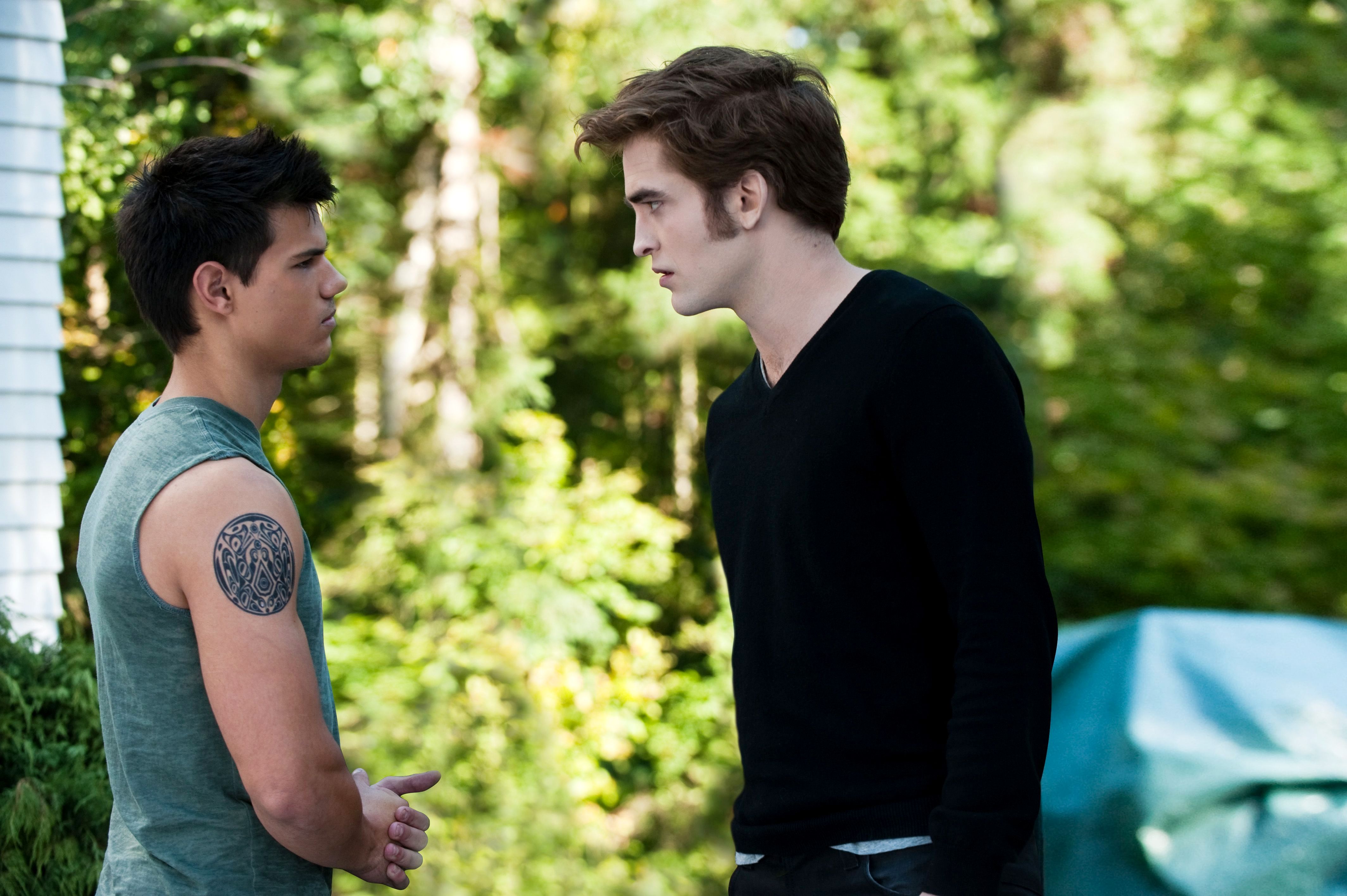 Taylor Lautner stars as Jacob Black and Robbert Pattinson stars as Edward Cullen in Summit Entertainment's The Twilight Saga's Eclipse (2010)