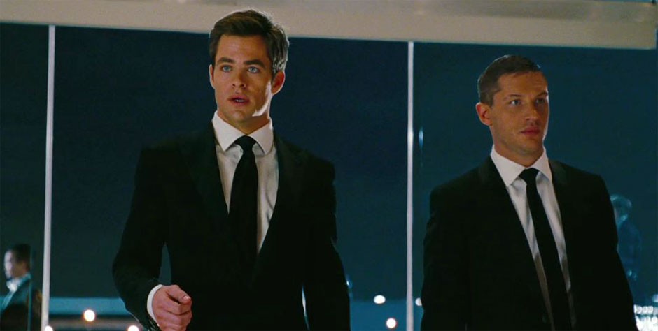 Chris Pine stars as FDR Foster and Tom Hardy stars as Tuck in 20th Century Fox's This Means War (2012)