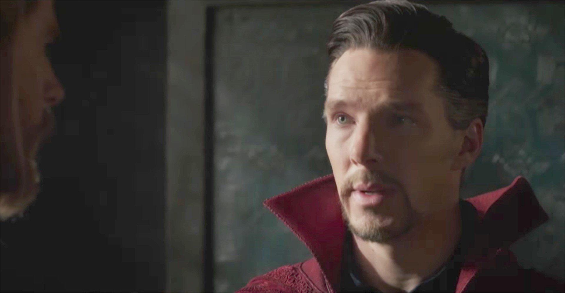 Benedict Cumberbatch stars as Dr. Stephen Strange in Marvel Studios' Thor: Ragnarok (2017)