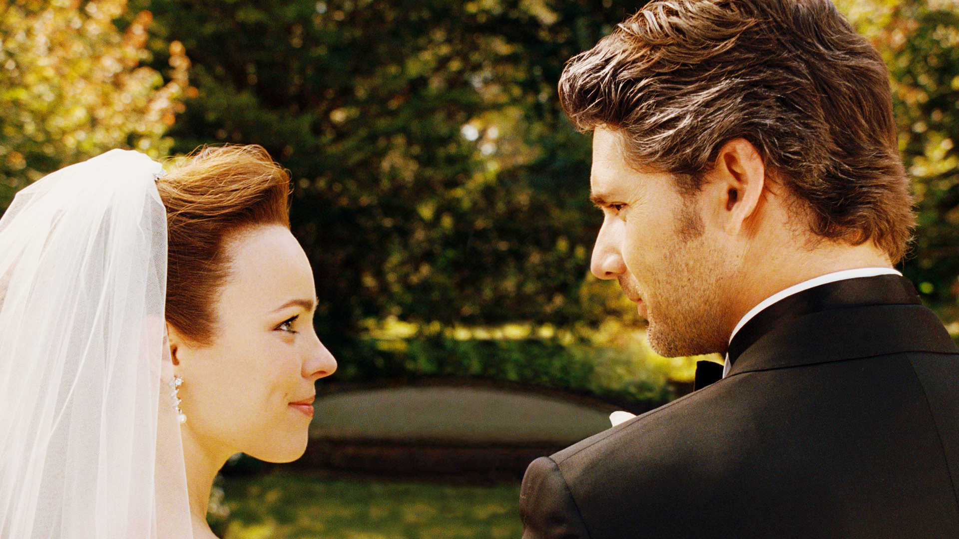 Rachel McAdams stars as Clare Abshire and Eric Bana stars as Henry DeTamble in New Line Cinema's The Time Traveler's Wife (2009)