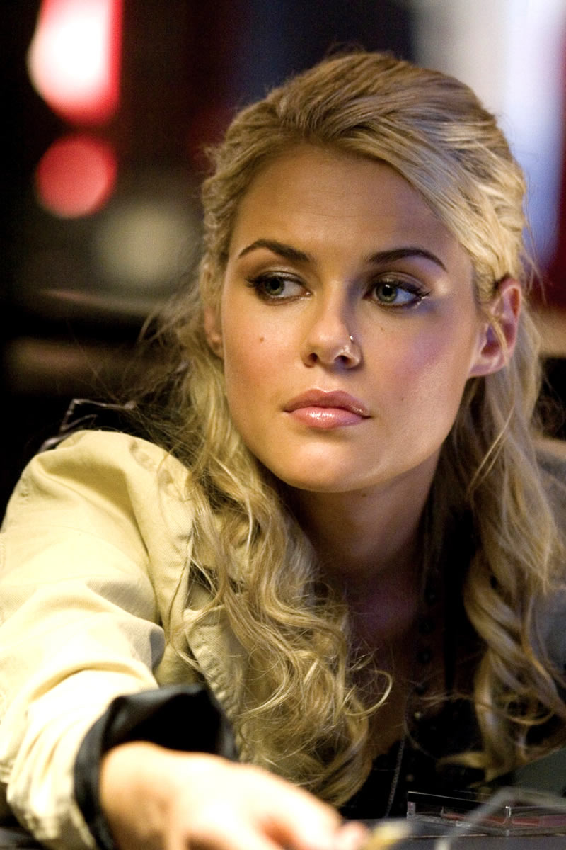 Rachael Taylor as Maggie in DreamWorks' Transformers (2007)