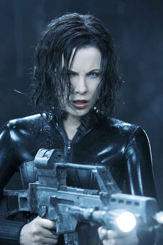 kate beckinsale underworld evolution. Kate Beckinsale as Selene in