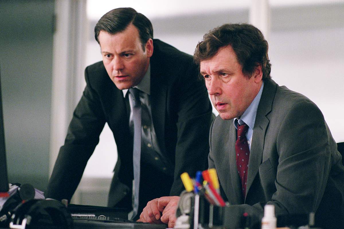 RUPERT GRAVES as Dominic and STEPHEN REA as Finch in Warner Bros. Pictures' action thriller "V for Vendetta". Photo by David Appleby.