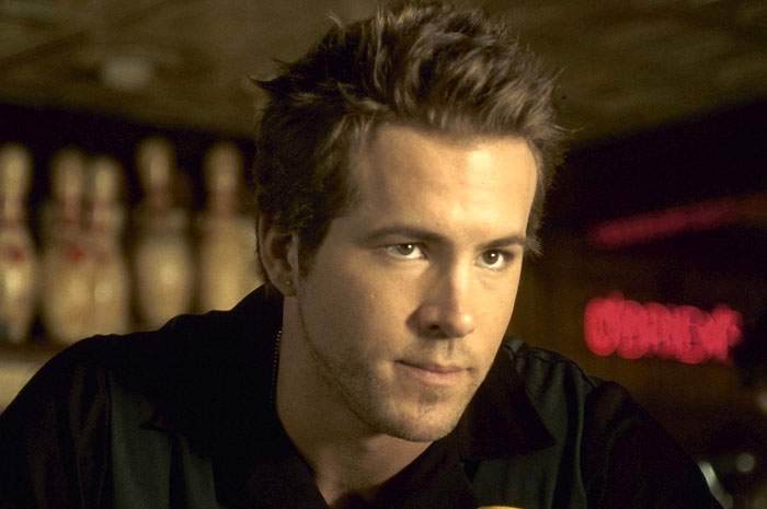 Ryan Reynolds as Monty in Lions Gate Films' Waiting... (2005)
