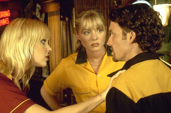 Anna Faris, Kaitlin Doubleday and Robert Patrick Benedict in Lions Gate Films' Waiting... (2005)