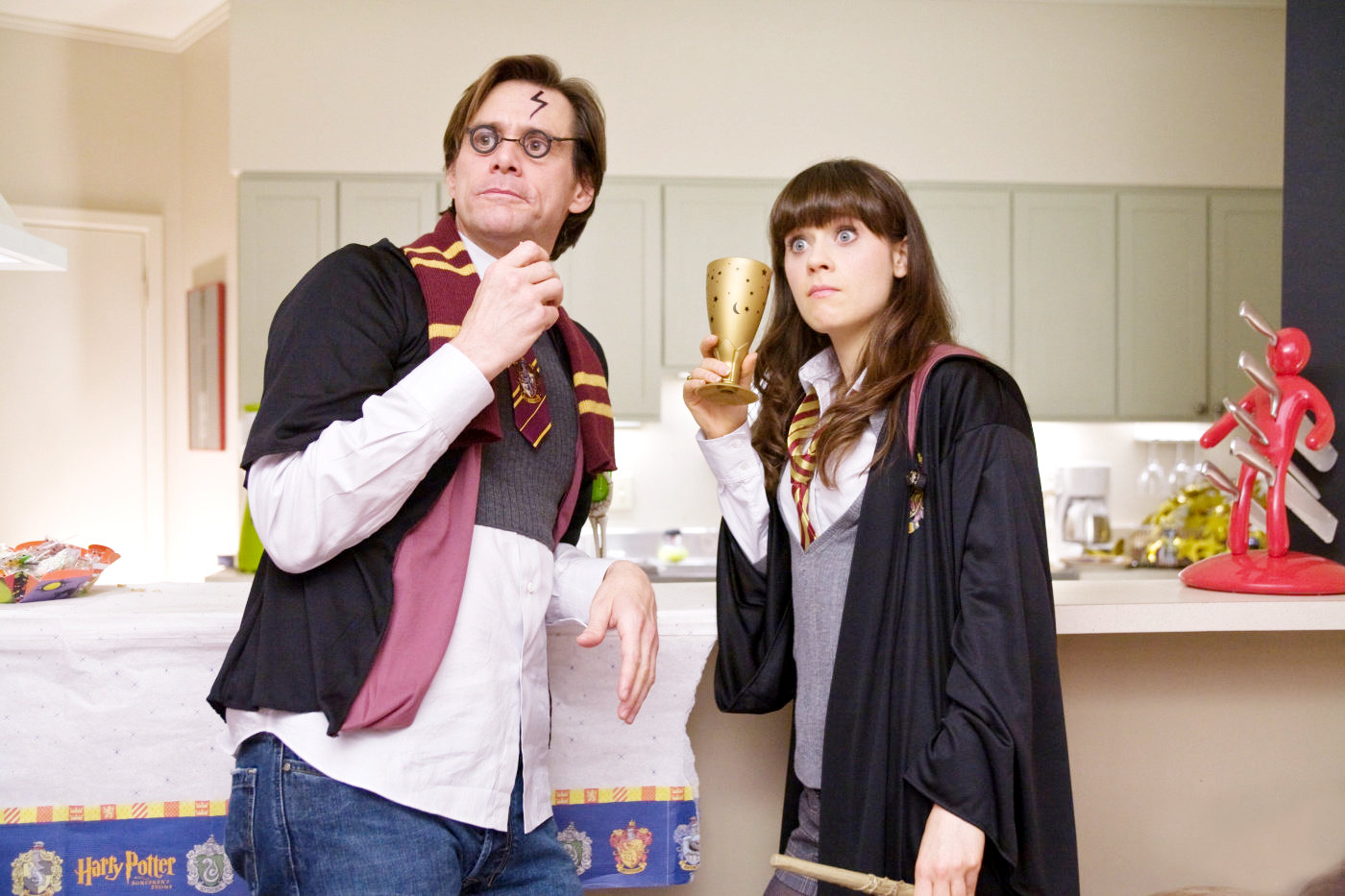 Jim Carrey stars as Carl Allen and Zooey Deschanel stars as Renee Allison in Warner Bros. Pictures' Yes Man (2008)