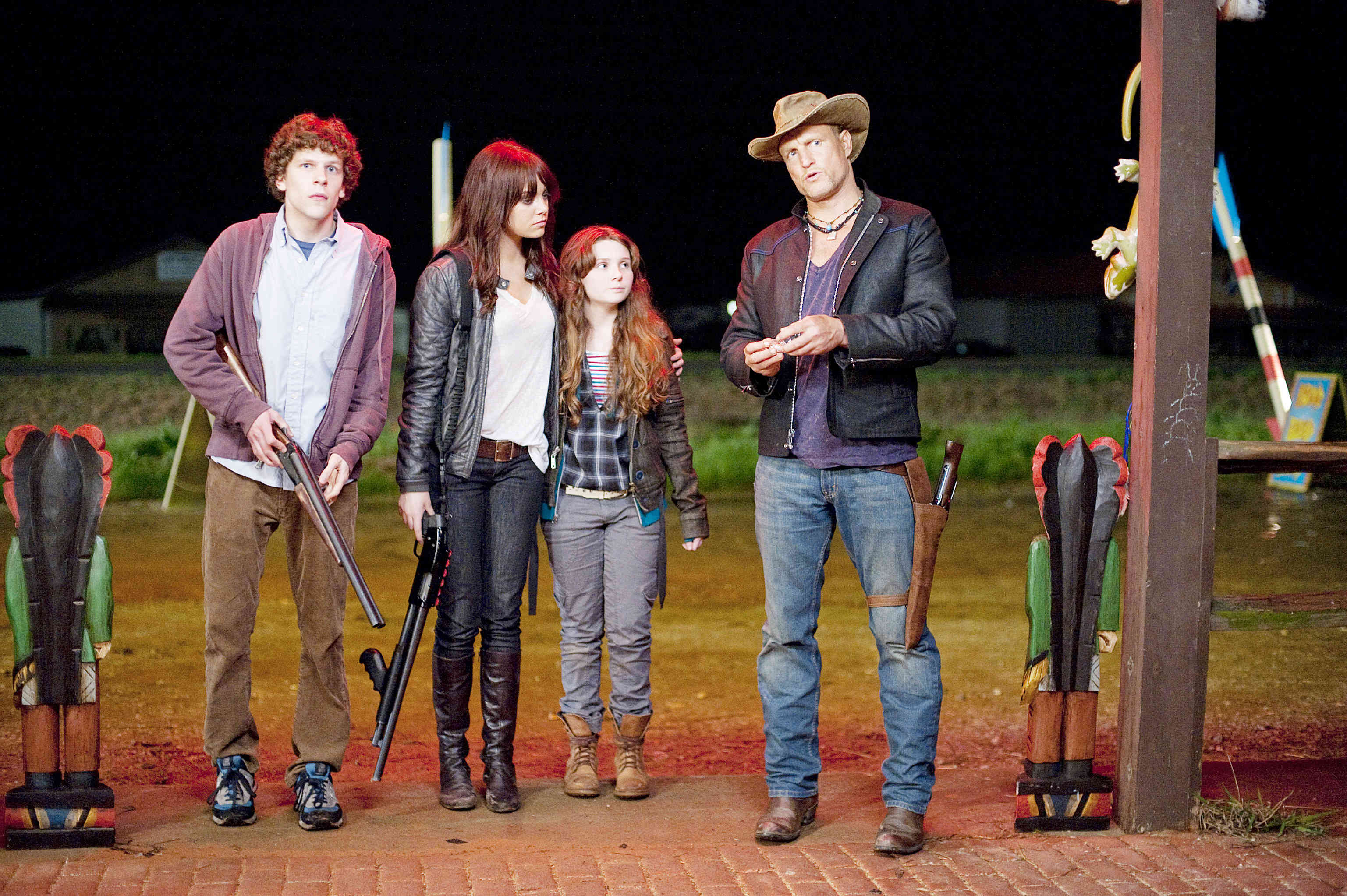 Jesse Eisenberg, Emma Stone, Abigail Breslin and Woody Harrelson in Columbia Pictures' Zombieland (2009)