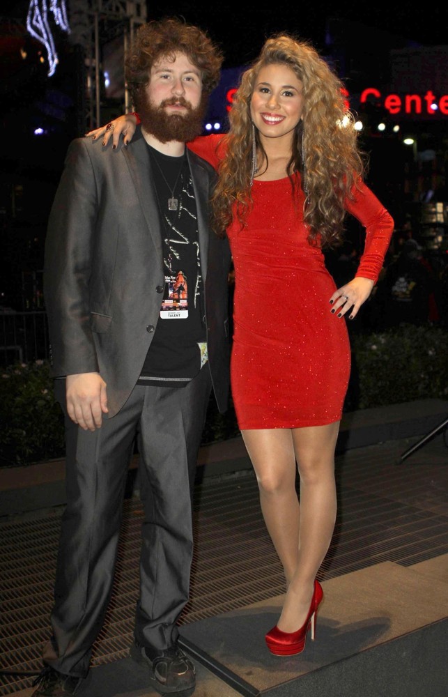 Are haley and casey from american idol dating