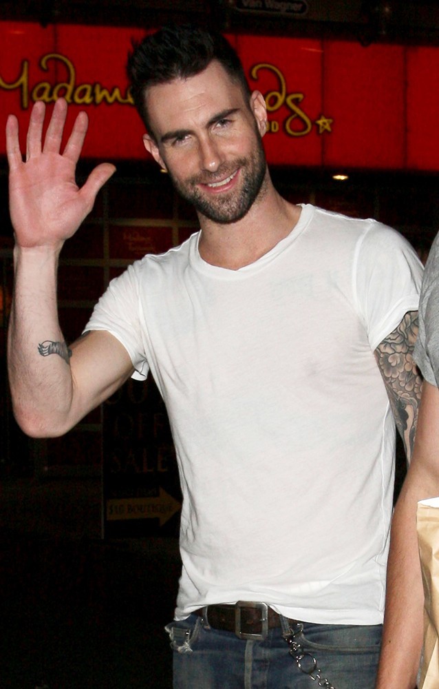 Adam Maroon Five