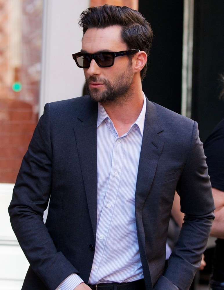 Adam Levine Picture 203 - Adam Levine Out and About in Soho