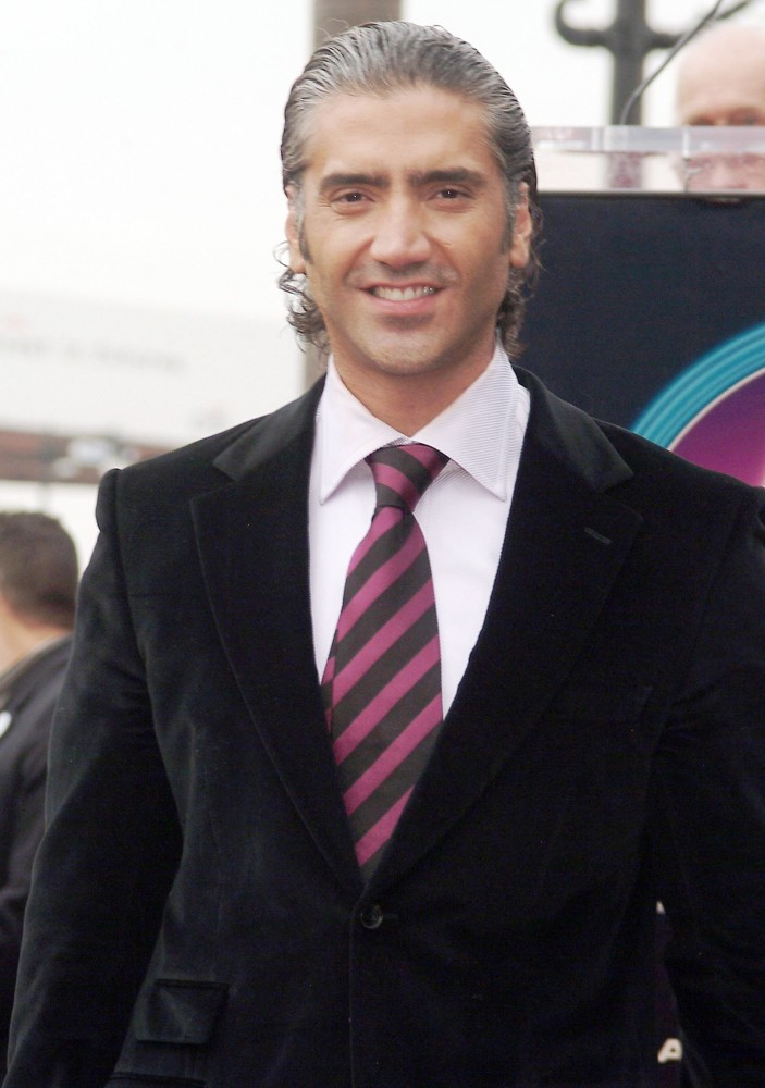 Alejandro Fernandez Picture 2 - Alejandro Fernandez Honoured with Star