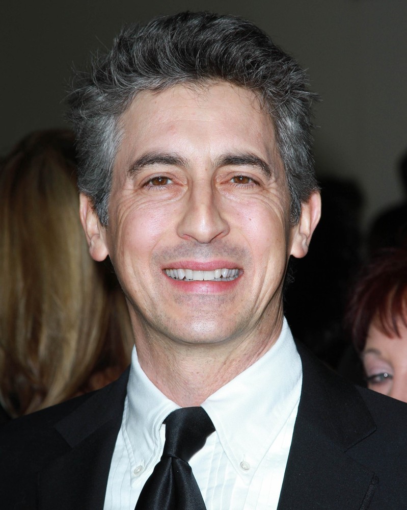 Alexander Payne 2018 Corte de Pelo, Barba, Ojos, Peso, Medidas y Estilo