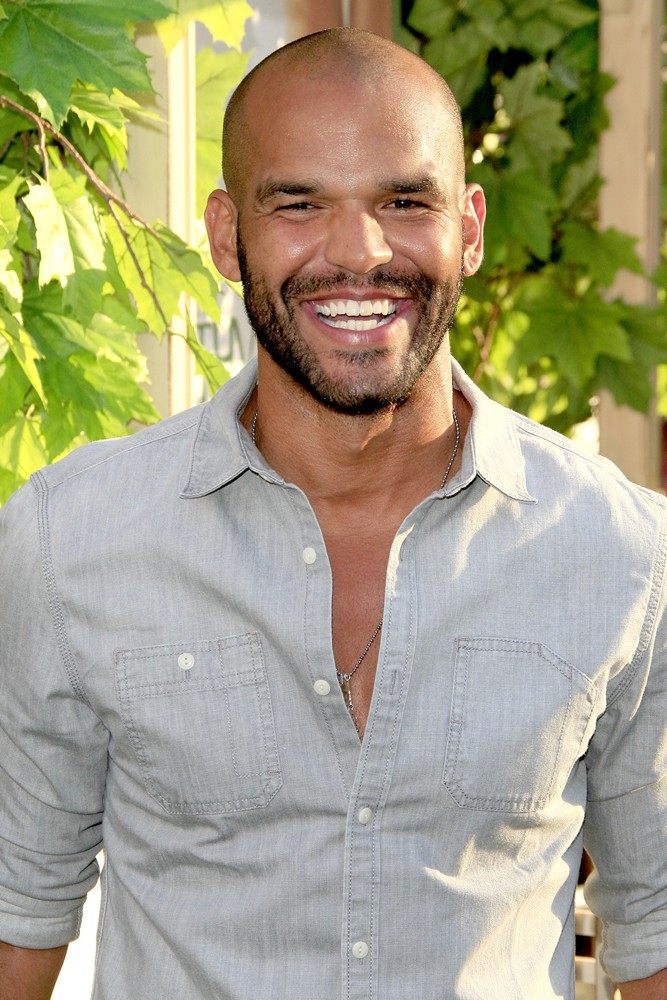 Amaury Nolasco 2018 dating, tattoos, smoking & body facts Taddlr