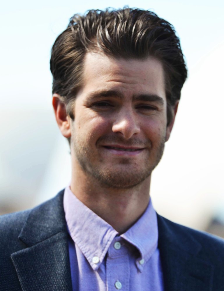 Andrew Garfield Plays Basketball Dressed as Spider-Man Andrew Garfield