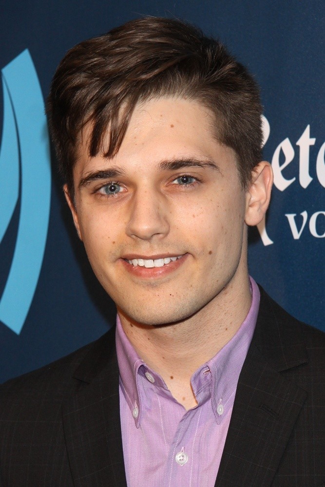 Andy Mientus Andy Mientus
