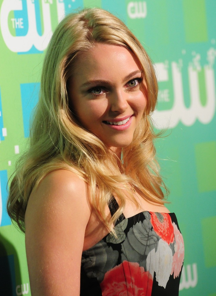 Annasophia Robb - Images