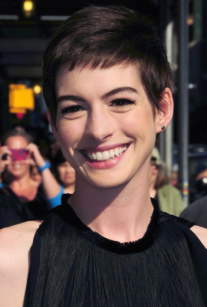 Anne Hathaway