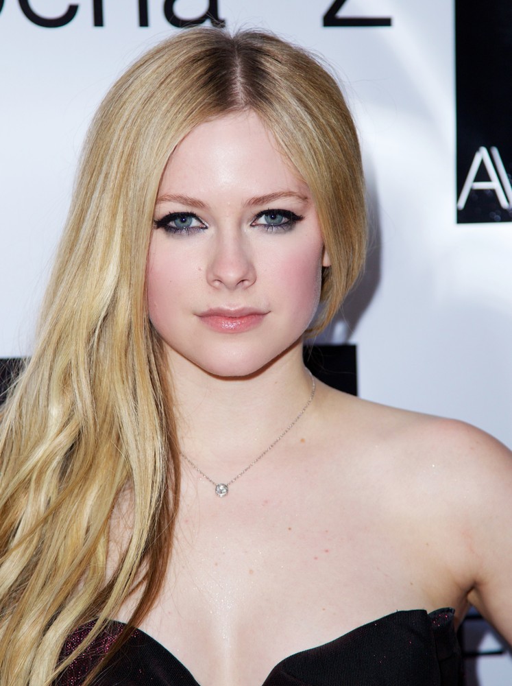 Avril Lavigne Picture 180 - Avril Lavigne's Album Release Party Avril Lavigne