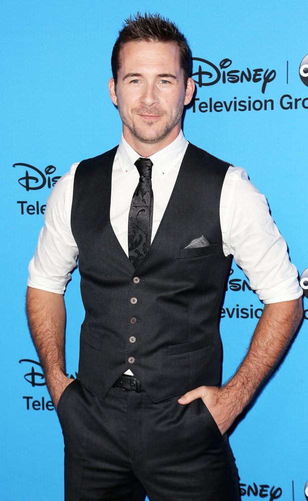 Barry Sloane Picture 1 - Disney and ABC TCA Summer Press Tour - Arrivals