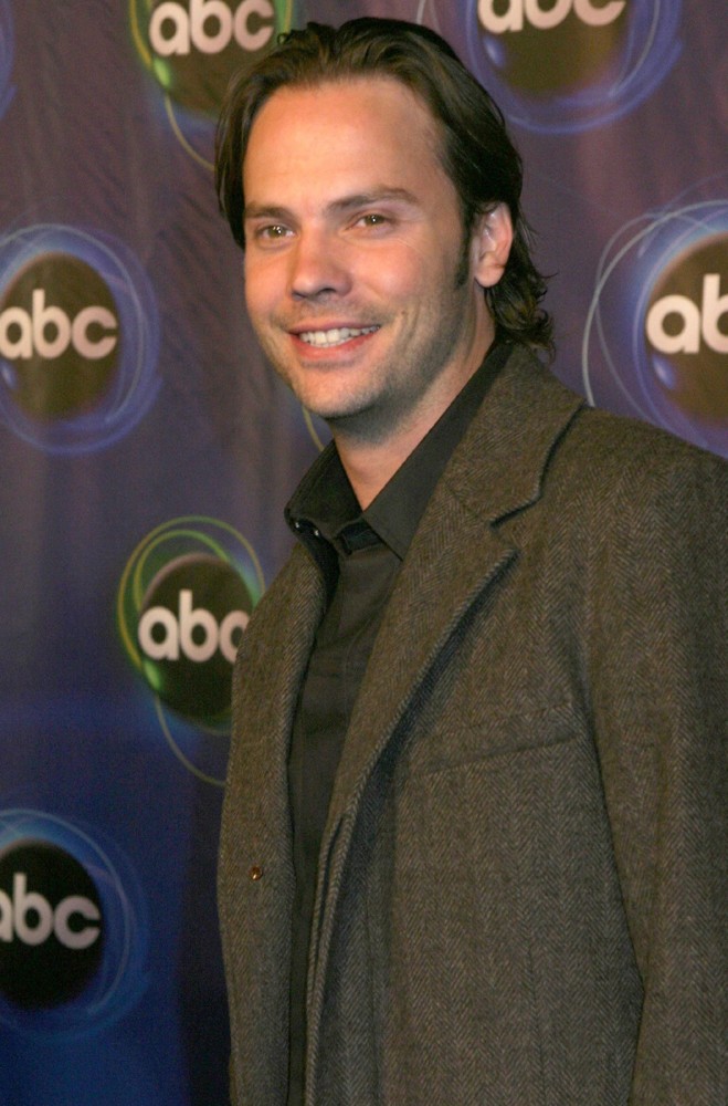 Barry Watson - Wallpaper Image