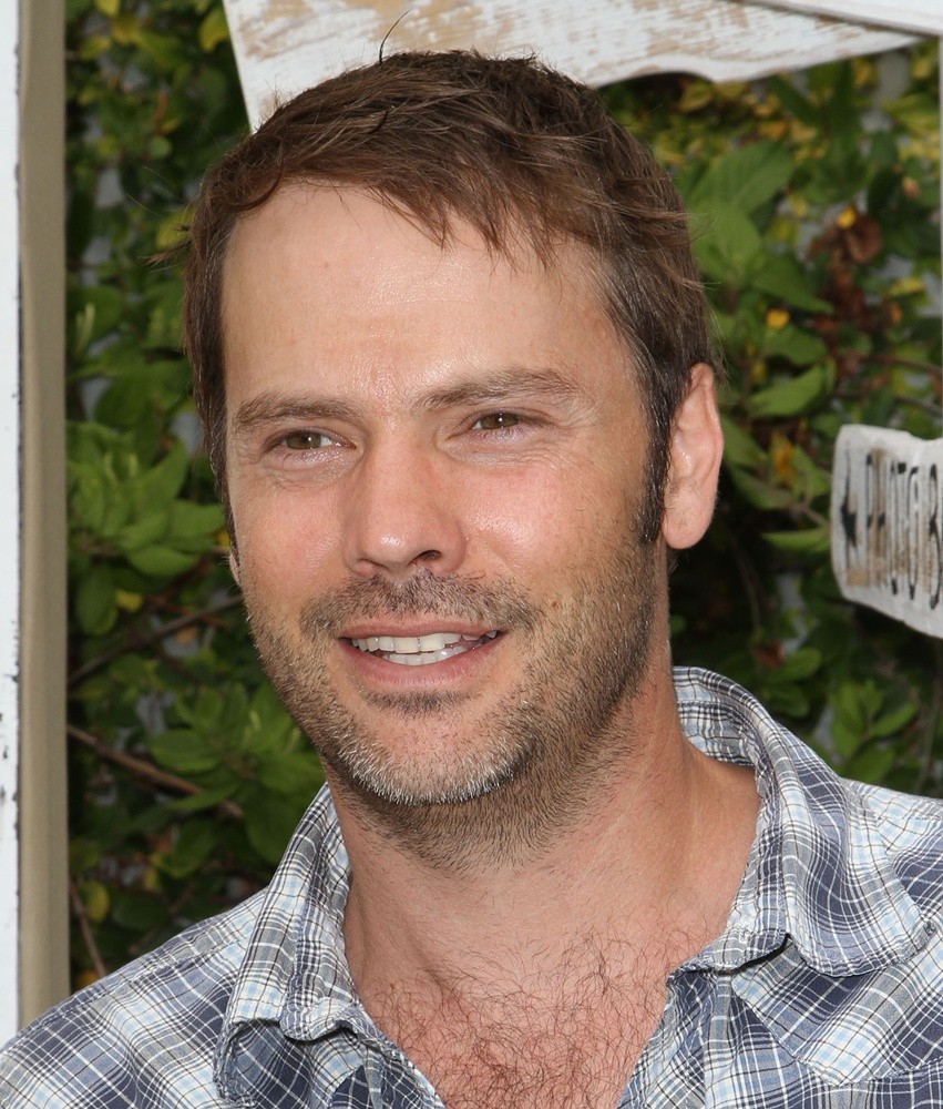 Barry Watson - Picture Colection