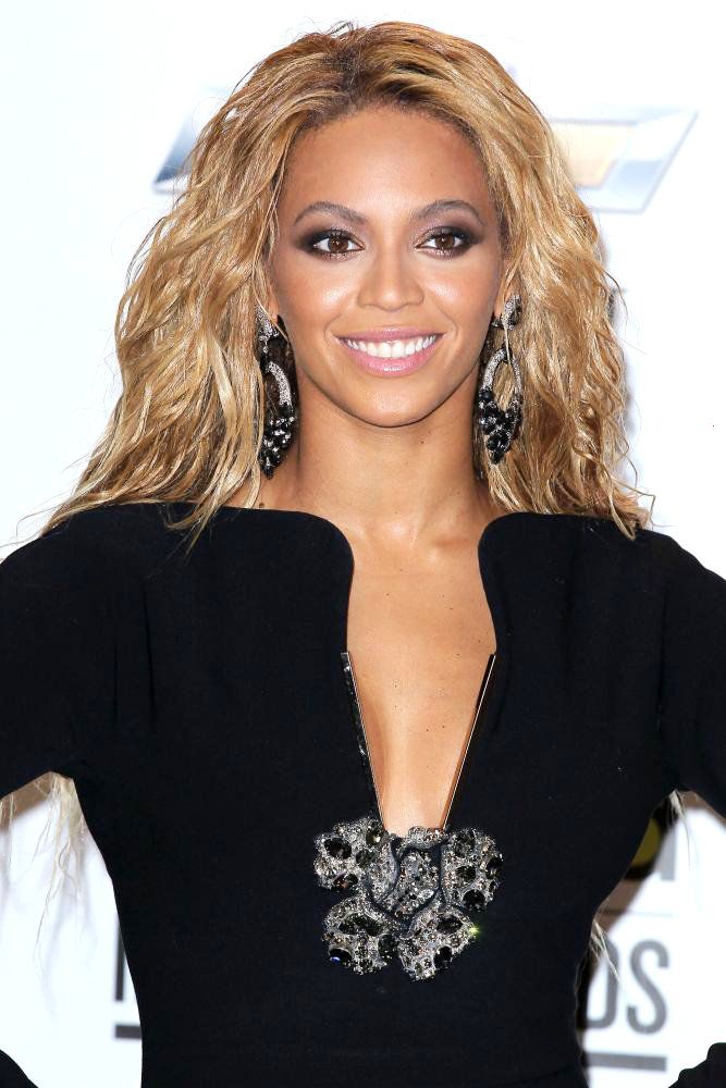 beyonce knowles picture 192 - the 2011 billboard music awards ...