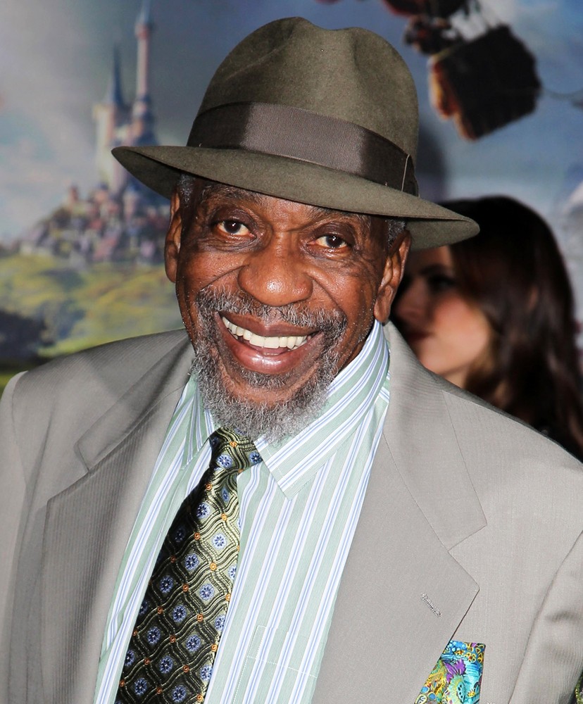 <b>Bill Cobbs</b> - bill-cobbs-premiere-oz-the-great-and-powerful-01