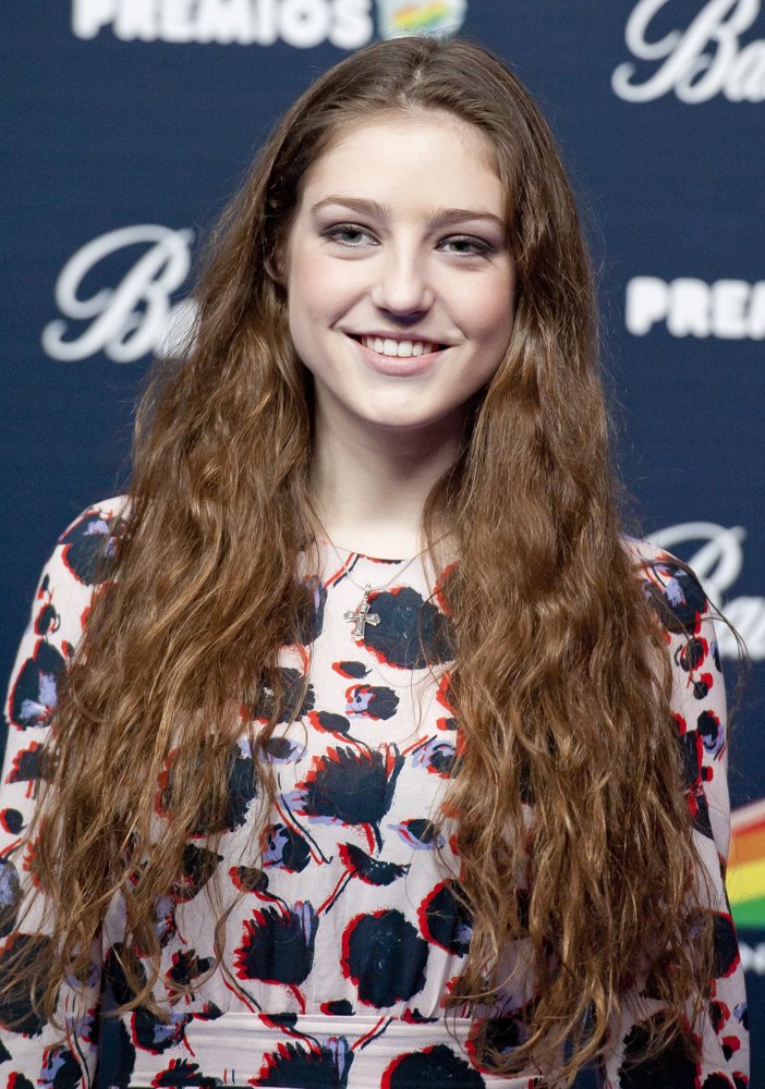 birdy picture 12 40 principales awards 2014 gala photocall birdy picture 12 40 principales awards 2014 gala photocall