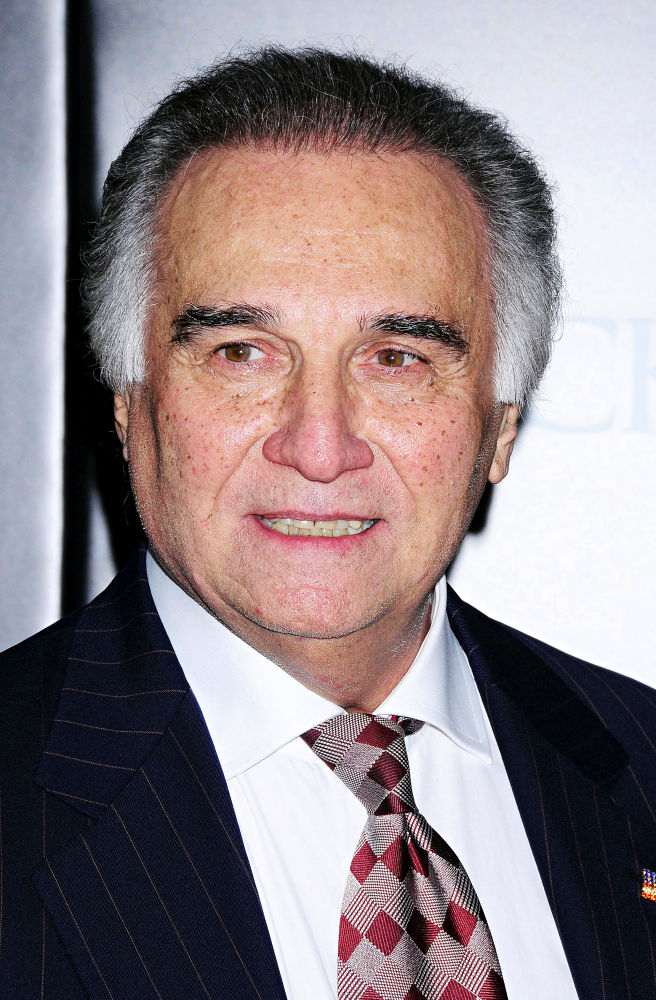 Tony Lo Bianco Picture 1 New York Premiere of 'Black Swan' Arrivals