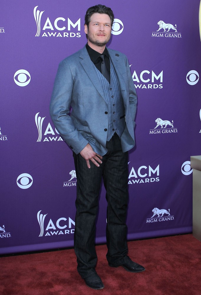 blake shelton awards blake shelton picture 36 2012 acm awards arrivals blake shelton awards blake shelton picture 36 2012 acm awards arrivals