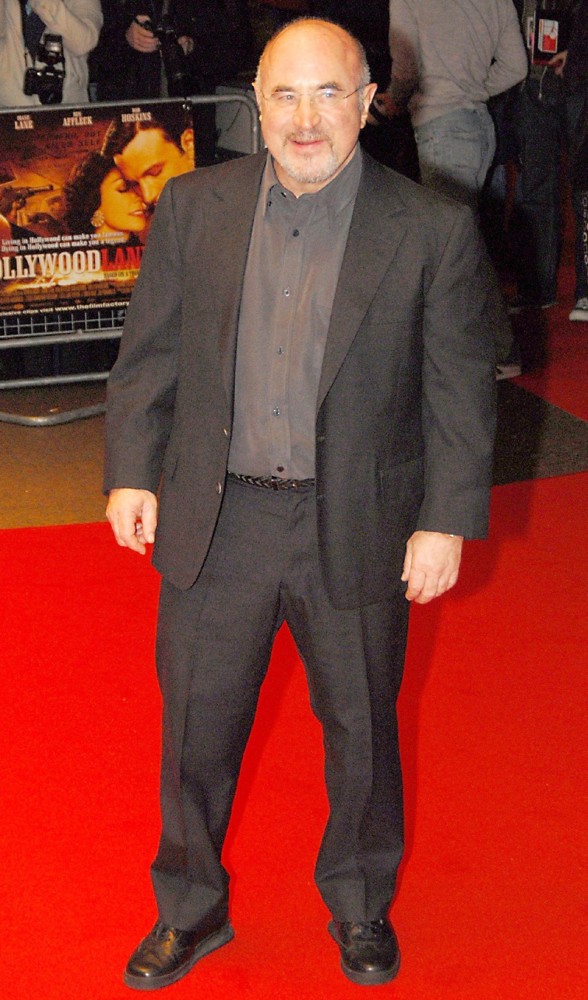 Bob Hoskins